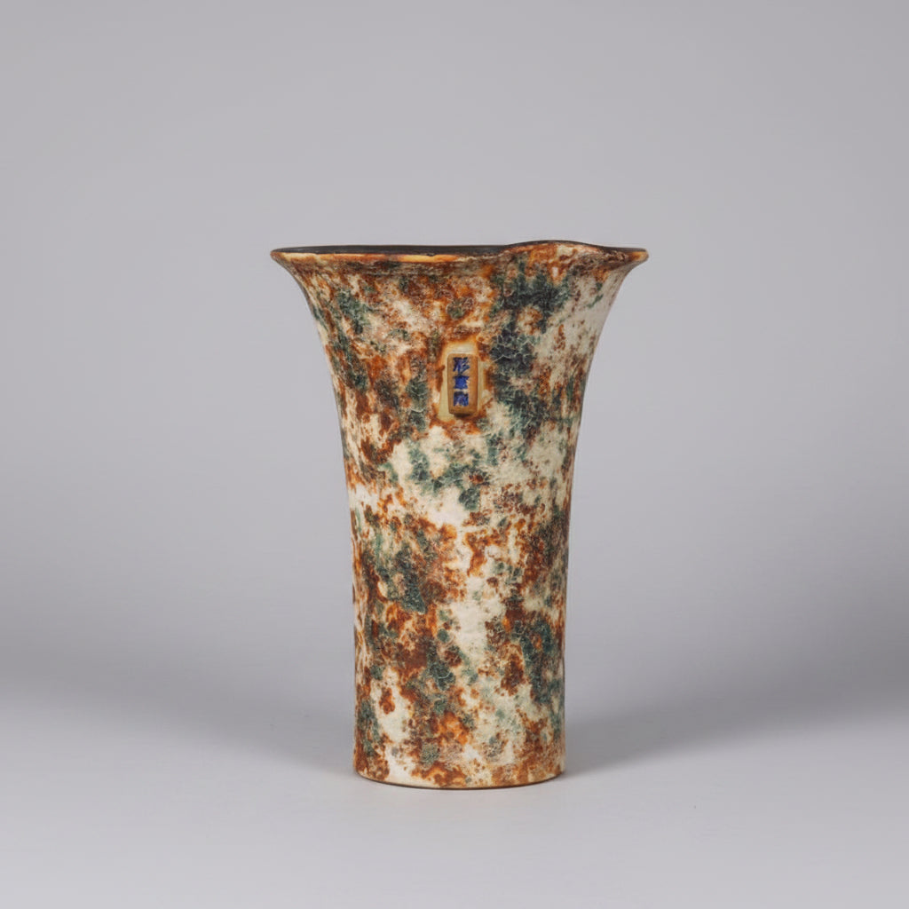 Retro Wabi-Sabi hand-painted ceramic vase for hydroponic plants and dried flowers on desk